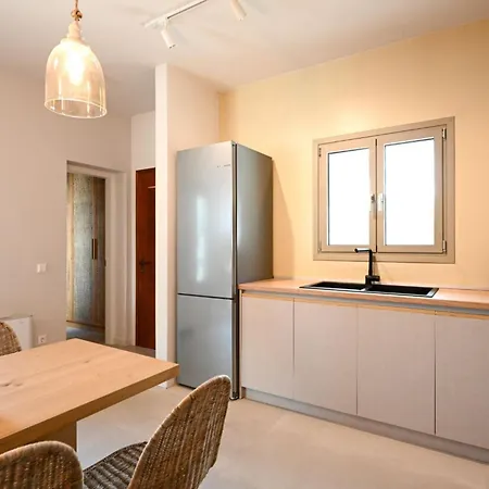 Phos 2 Skiathos Apartment *